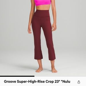 NWOT size 0 lululemon groove super-high-rise crop 23”